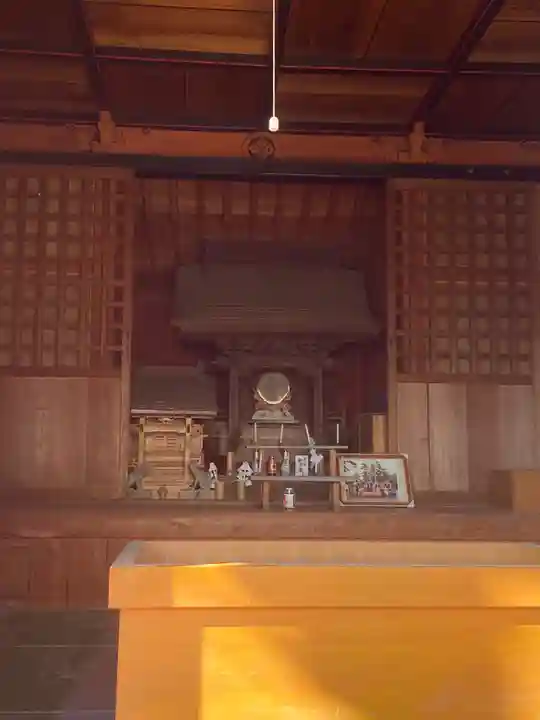 白山神社の本殿・本堂