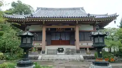 正覚院の本殿・本堂