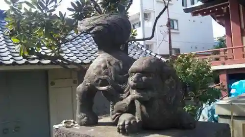 千住本氷川神社の狛犬