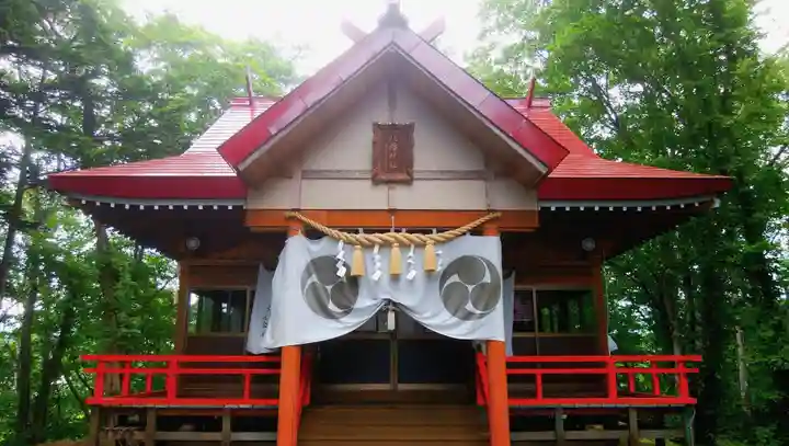 八幡神社の本殿・本堂