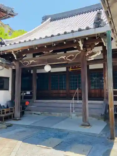 德乘寺の本殿・本堂