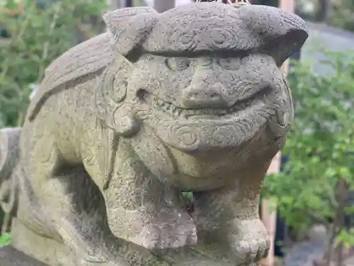 菊田神社の狛犬