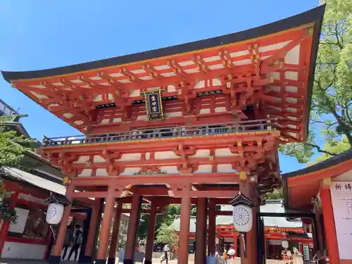 生田神社の山門