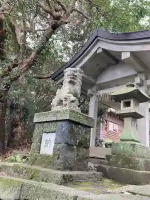吉谷神社の{uncategorized: "未分類", other: "その他", undefined: "問題あり", building: "その他建物", grave: "お墓", sacred_gate: "鳥居", guardian: "狛犬", statue: "像", buddha: "仏像", history: "歴史", nature: "自然", garden: "庭園", animal: "動物", pagoda: "塔", temizu: "手水舎", mountain_gate: "山門・神門", sanctuary: "本殿・本堂", subordinate: "末社・摂社", art: "芸術", scenery: "景色", jizo: "地蔵", ema: "絵馬", goshuin: "御朱印", omikuji: "おみくじ", items: "授与品その他", amulet: "お守り", goshuincho: "御朱印帳", eats: "食事", festival: "お祭り", votive_dance: "神楽", shichigosan: "七五三参", wedding: "結婚式", experience: "体験その他", initially: "初詣", around: "周辺", anti_infection: "感染症対策"}