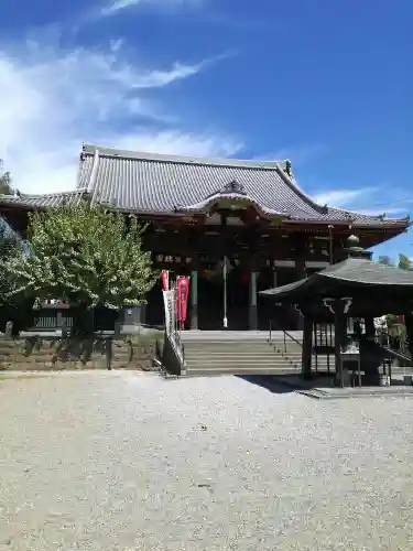 慈恩寺の本殿・本堂