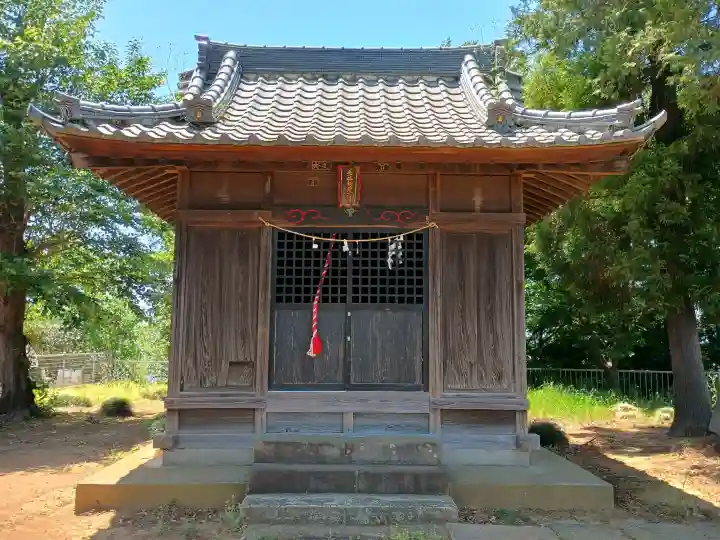 下野田稲荷神社の{uncategorized: "未分類", other: "その他", undefined: "問題あり", building: "その他建物", grave: "お墓", sacred_gate: "鳥居", guardian: "狛犬", statue: "像", buddha: "仏像", history: "歴史", nature: "自然", garden: "庭園", animal: "動物", pagoda: "塔", temizu: "手水舎", mountain_gate: "山門・神門", sanctuary: "本殿・本堂", subordinate: "末社・摂社", art: "芸術", scenery: "景色", jizo: "地蔵", ema: "絵馬", goshuin: "御朱印", omikuji: "おみくじ", items: "授与品その他", amulet: "お守り", goshuincho: "御朱印帳", eats: "食事", festival: "お祭り", votive_dance: "神楽", shichigosan: "七五三参", wedding: "結婚式", experience: "体験その他", initially: "初詣", around: "周辺", anti_infection: "感染症対策"}