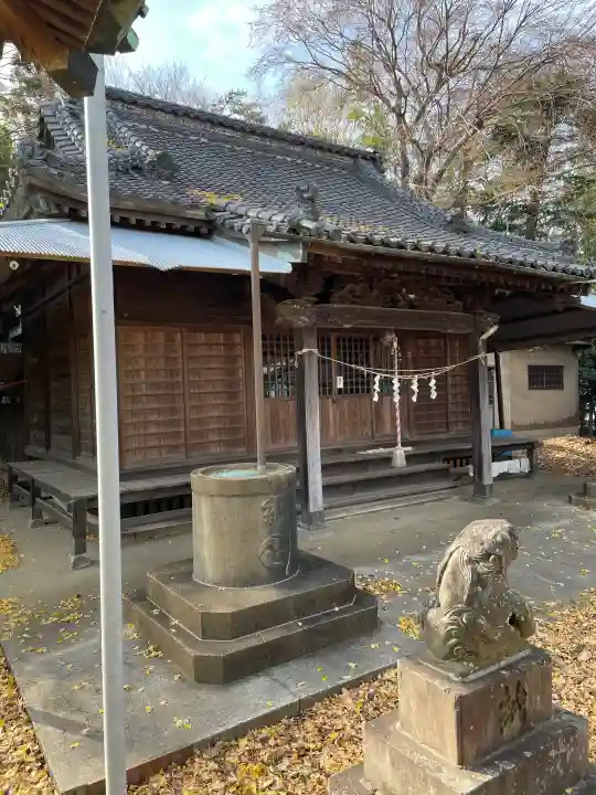 紙敷胡録神社の{uncategorized: "未分類", other: "その他", undefined: "問題あり", building: "その他建物", grave: "お墓", sacred_gate: "鳥居", guardian: "狛犬", statue: "像", buddha: "仏像", history: "歴史", nature: "自然", garden: "庭園", animal: "動物", pagoda: "塔", temizu: "手水舎", mountain_gate: "山門・神門", sanctuary: "本殿・本堂", subordinate: "末社・摂社", art: "芸術", scenery: "景色", jizo: "地蔵", ema: "絵馬", goshuin: "御朱印", omikuji: "おみくじ", items: "授与品その他", amulet: "お守り", goshuincho: "御朱印帳", eats: "食事", festival: "お祭り", votive_dance: "神楽", shichigosan: "七五三参", wedding: "結婚式", experience: "体験その他", initially: "初詣", around: "周辺", anti_infection: "感染症対策"}
