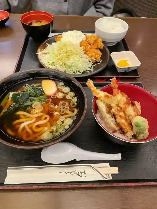 高幡不動尊 金剛寺の{uncategorized: "未分類", other: "その他", undefined: "問題あり", building: "その他建物", grave: "お墓", sacred_gate: "鳥居", guardian: "狛犬", statue: "像", buddha: "仏像", history: "歴史", nature: "自然", garden: "庭園", animal: "動物", pagoda: "塔", temizu: "手水舎", mountain_gate: "山門・神門", sanctuary: "本殿・本堂", subordinate: "末社・摂社", art: "芸術", scenery: "景色", jizo: "地蔵", ema: "絵馬", goshuin: "御朱印", omikuji: "おみくじ", items: "授与品その他", amulet: "お守り", goshuincho: "御朱印帳", eats: "食事", festival: "お祭り", votive_dance: "神楽", shichigosan: "七五三参", wedding: "結婚式", experience: "体験その他", initially: "初詣", around: "周辺", anti_infection: "感染症対策"}