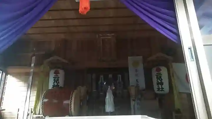 二兒神社の本殿・本堂