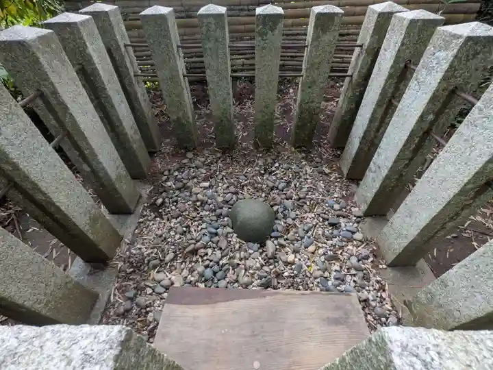 香取神宮 要石(千葉県)