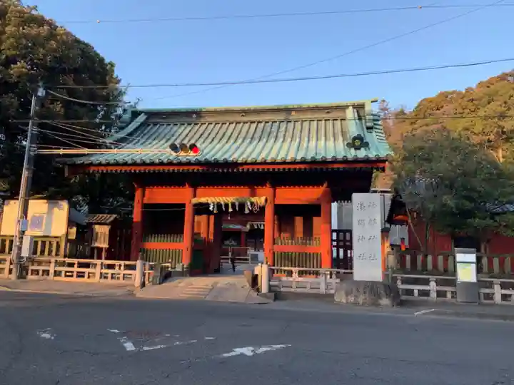 静岡浅間神社の山門・神門