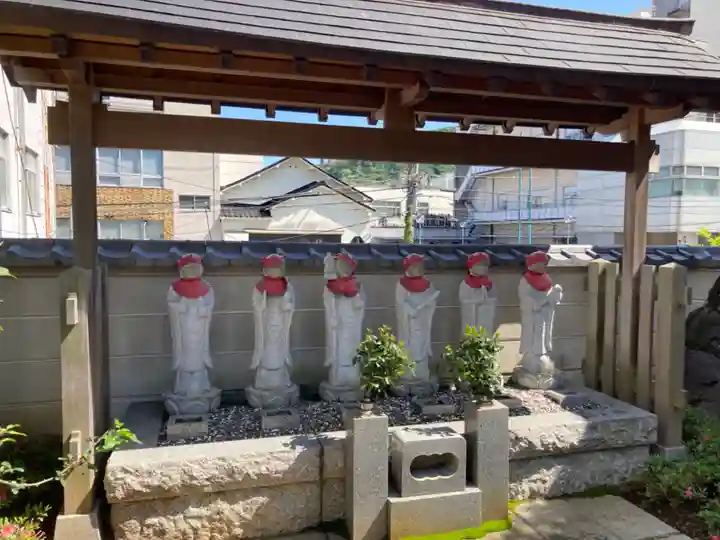 温泉寺(静岡県)