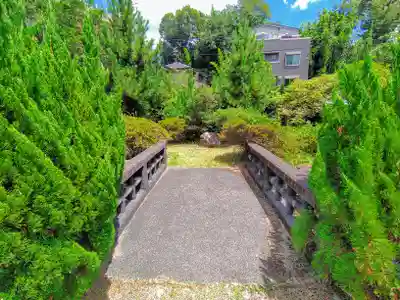 弁財天奥の院のその他建物