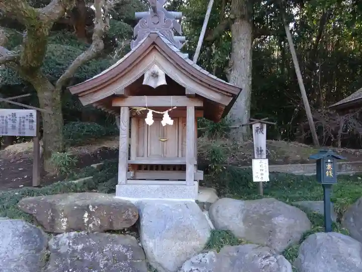出雲大社相模分祠の末社・摂社
