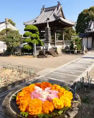 真言宗　善通寺派　薬王寺の手水舎