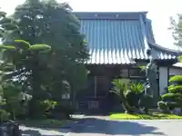 隆盛寺の本殿・本堂