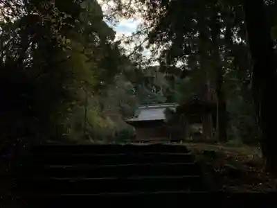 丸郷神社の本殿・本堂