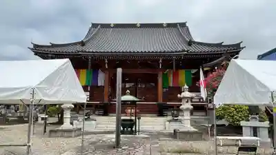常楽寺の本殿・本堂