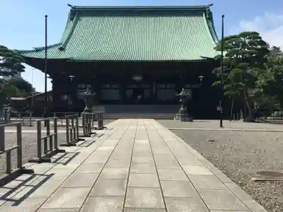 護国寺の本殿・本堂