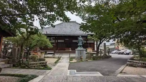 墨染寺（桜寺）の本殿・本堂