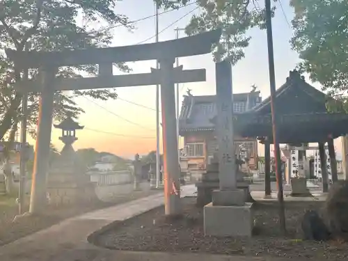 白髭神社の鳥居