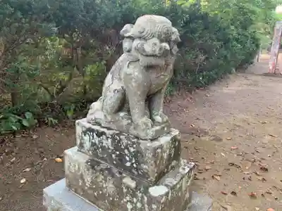 稲荷神社の狛犬