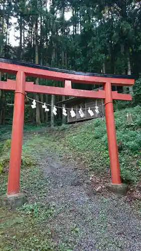 尾崎神社の鳥居