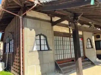 宝泉寺の{uncategorized: "未分類", other: "その他", undefined: "問題あり", building: "その他建物", grave: "お墓", sacred_gate: "鳥居", guardian: "狛犬", statue: "像", buddha: "仏像", history: "歴史", nature: "自然", garden: "庭園", animal: "動物", pagoda: "塔", temizu: "手水舎", mountain_gate: "山門・神門", sanctuary: "本殿・本堂", subordinate: "末社・摂社", art: "芸術", scenery: "景色", jizo: "地蔵", ema: "絵馬", goshuin: "御朱印", omikuji: "おみくじ", items: "授与品その他", amulet: "お守り", goshuincho: "御朱印帳", eats: "食事", festival: "お祭り", votive_dance: "神楽", shichigosan: "七五三参", wedding: "結婚式", experience: "体験その他", initially: "初詣", around: "周辺", anti_infection: "感染症対策"}