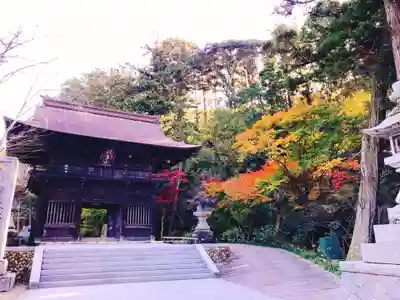 尊永寺の山門・神門