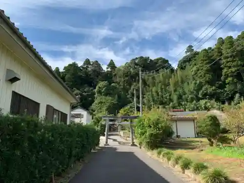 稲荷神社の鳥居