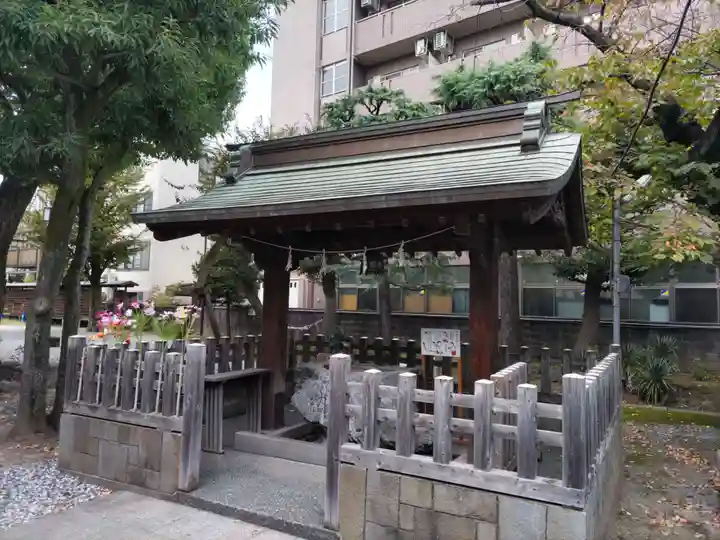 橘樹神社の手水舎