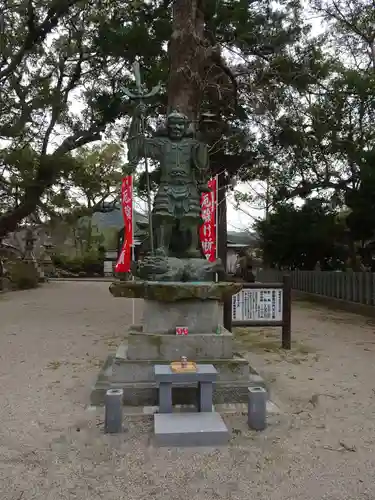 高倉神社の仏像