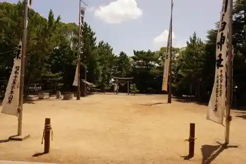 引馬神社の建物その他