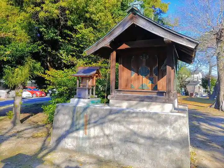神明社(持中神明社)の末社・摂社