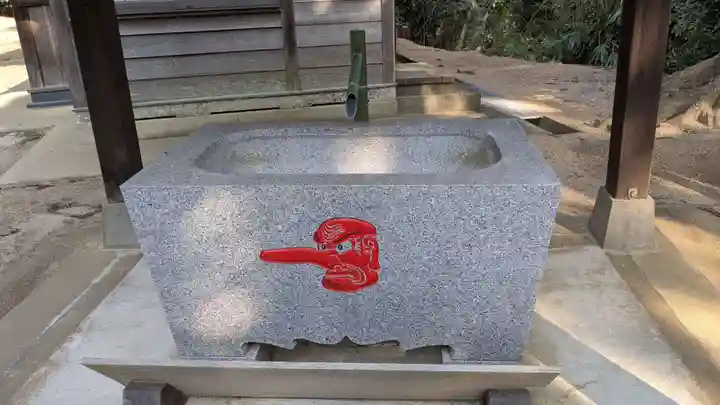 出羽神社の手水舎