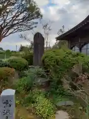 竜徳寺の建物その他