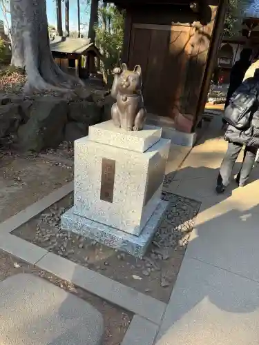 豪徳寺の{uncategorized: "未分類", other: "その他", undefined: "問題あり", building: "その他建物", grave: "お墓", sacred_gate: "鳥居", guardian: "狛犬", statue: "像", buddha: "仏像", history: "歴史", nature: "自然", garden: "庭園", animal: "動物", pagoda: "塔", temizu: "手水舎", mountain_gate: "山門・神門", sanctuary: "本殿・本堂", subordinate: "末社・摂社", art: "芸術", scenery: "景色", jizo: "地蔵", ema: "絵馬", goshuin: "御朱印", omikuji: "おみくじ", items: "授与品その他", amulet: "お守り", goshuincho: "御朱印帳", eats: "食事", festival: "お祭り", votive_dance: "神楽", shichigosan: "七五三参", wedding: "結婚式", experience: "体験その他", initially: "初詣", around: "周辺", anti_infection: "感染症対策"}