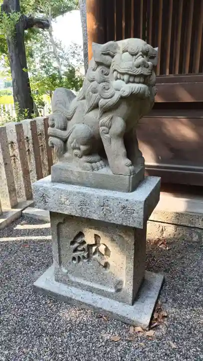 鹿嶋神社の狛犬