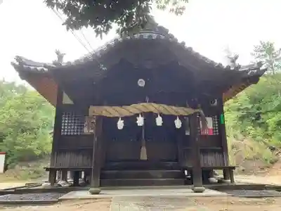 高家八幡神社の本殿