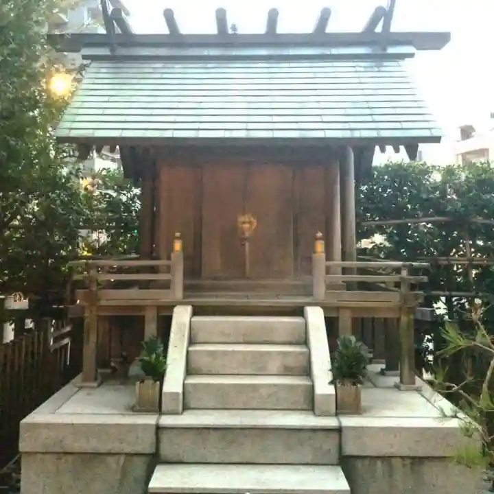 厳嶋神社の末社・摂社