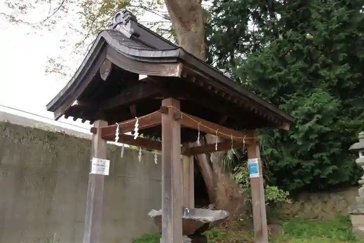 愛宕神社の手水舎