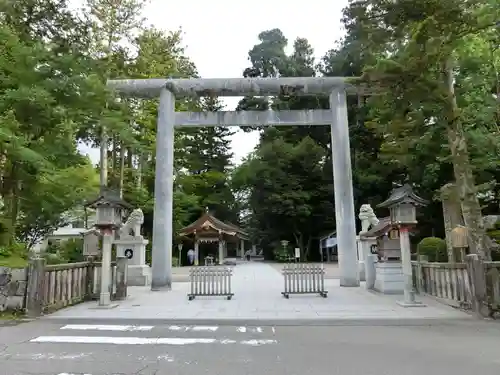 白山比咩神社の鳥居