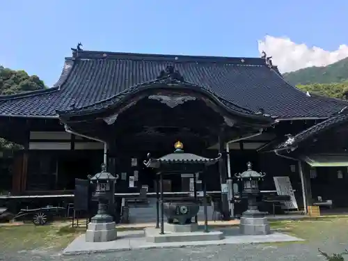 東大寺別院阿弥陀寺の本殿