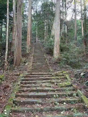 蔵王堂(鰐淵寺奥の院)(島根県)