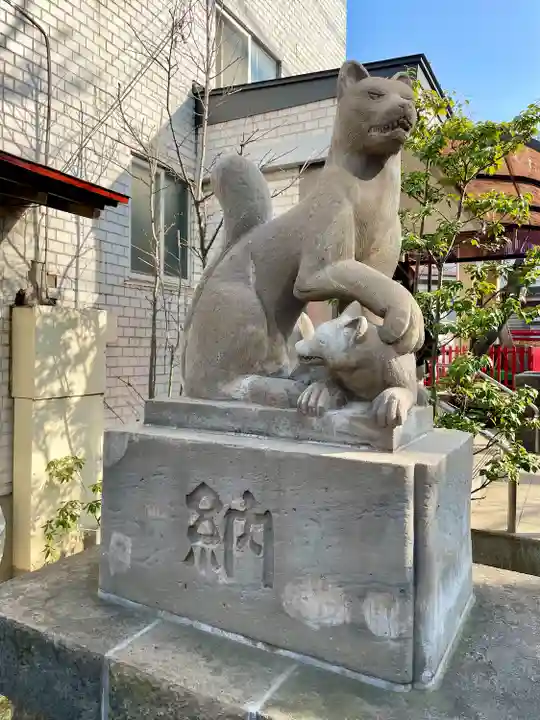 皆中稲荷神社(東京都)