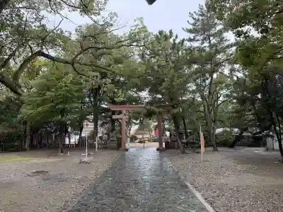 和歌山縣護國神社の{uncategorized: "未分類", other: "その他", undefined: "問題あり", building: "その他建物", grave: "お墓", sacred_gate: "鳥居", guardian: "狛犬", statue: "像", buddha: "仏像", history: "歴史", nature: "自然", garden: "庭園", animal: "動物", pagoda: "塔", temizu: "手水舎", mountain_gate: "山門・神門", sanctuary: "本殿・本堂", subordinate: "末社・摂社", art: "芸術", scenery: "景色", jizo: "地蔵", ema: "絵馬", goshuin: "御朱印", omikuji: "おみくじ", items: "授与品その他", amulet: "お守り", goshuincho: "御朱印帳", eats: "食事", festival: "お祭り", votive_dance: "神楽", shichigosan: "七五三参", wedding: "結婚式", experience: "体験その他", initially: "初詣", around: "周辺", anti_infection: "感染症対策"}