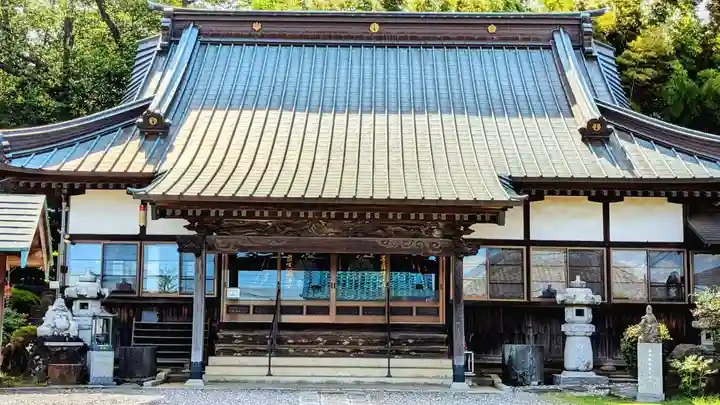観音寺の本殿・本堂