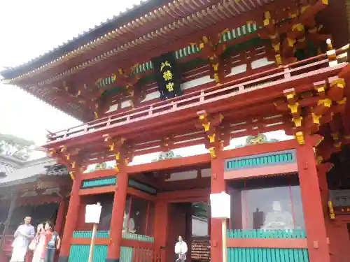 鶴岡八幡宮の山門・神門