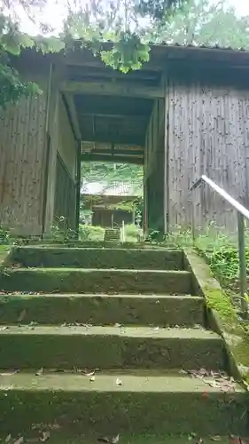 貴船神社の山門