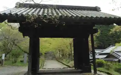 垂裕神社の山門・神門